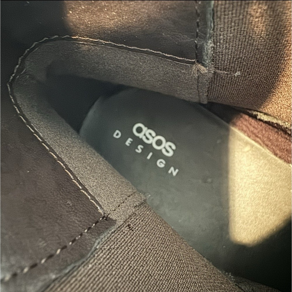 ASOS Design Chelsea Slip on Boots In Brown Suede Size 15 - Picture 9 of 10